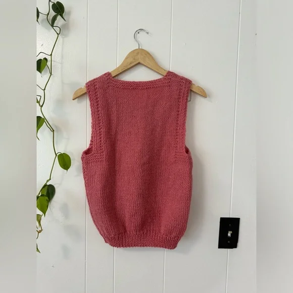 Vintage Hand-Knit Crocheted Pink Sweater Vest Size Small Cottagecore - Picture 2 of 5